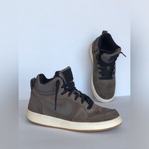 Nike Court Borough Mid Premium Trainers Suede size 4.5Y Women's 6 Unisex Men 4.5